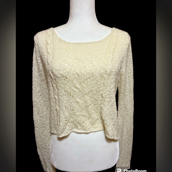 Phanuel Sweaters - Cropped Sweater